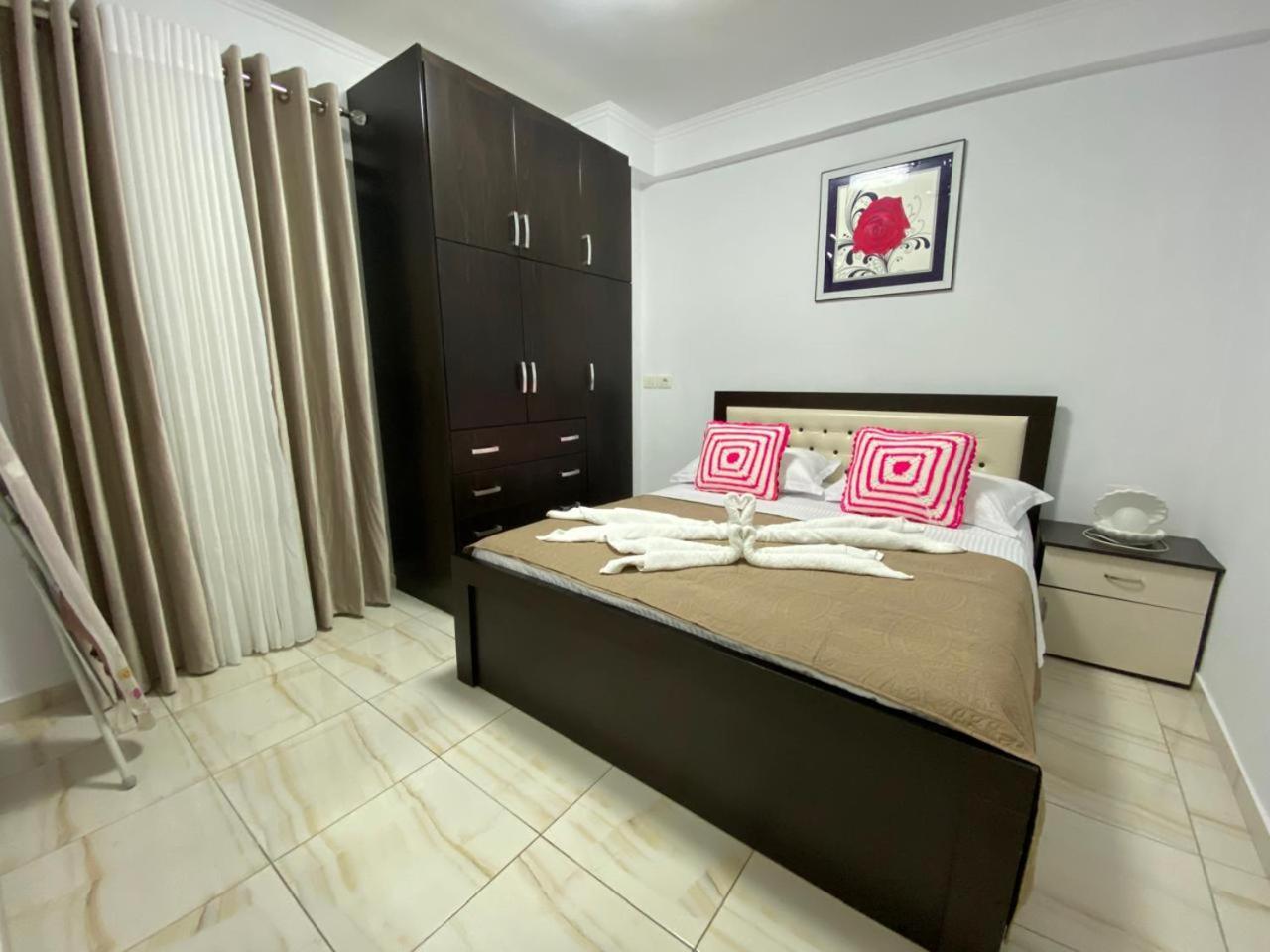 Olive Tree Apartment Саранде Екстериор снимка